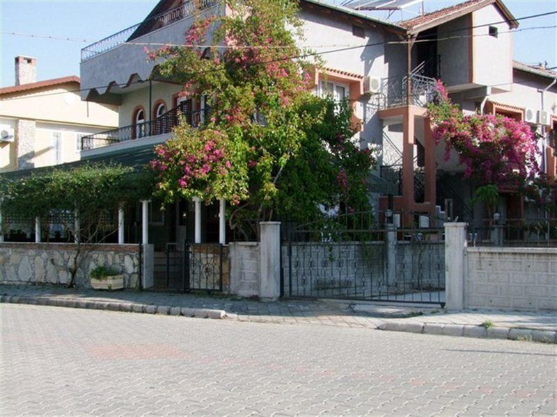 Besik Hotel Fethiye Buitenkant foto